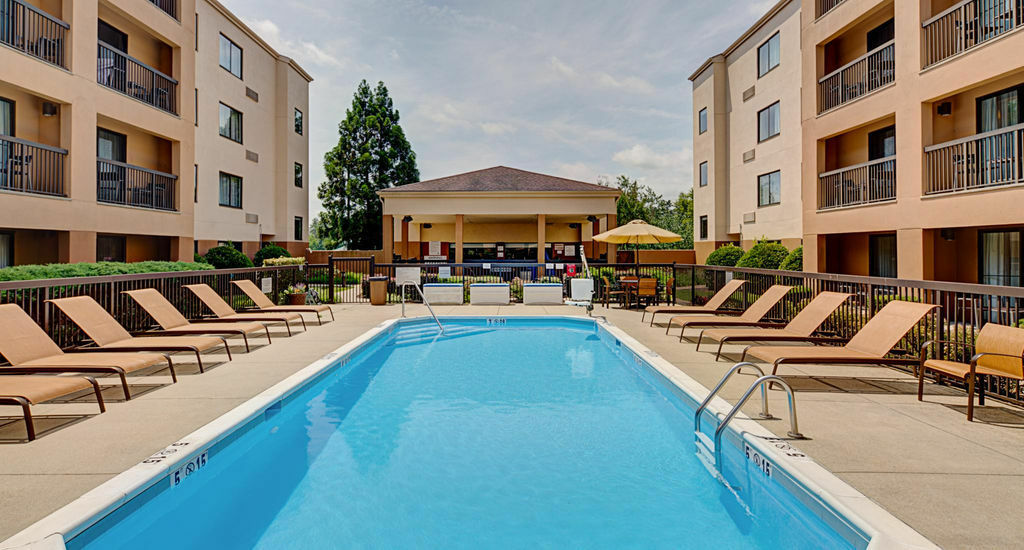 Courtyard Durham Near Duke University/Downtown Экстерьер фото
